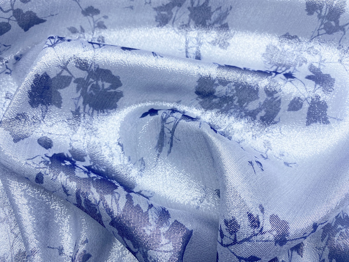 Ткань Шёлк  с люрексом  серого цвета с принтом синие ветки 46840 3